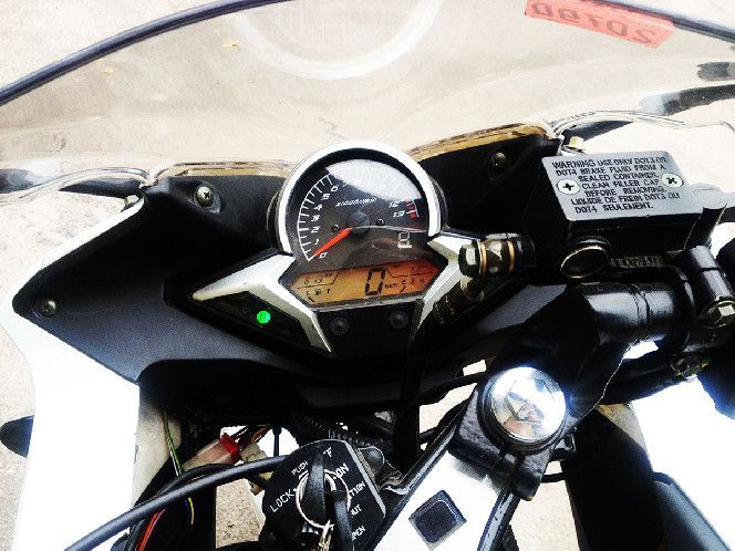 Ratas Moto CBR R-3