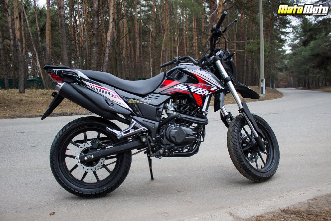 Loncin SM1 Seven - черно-красный