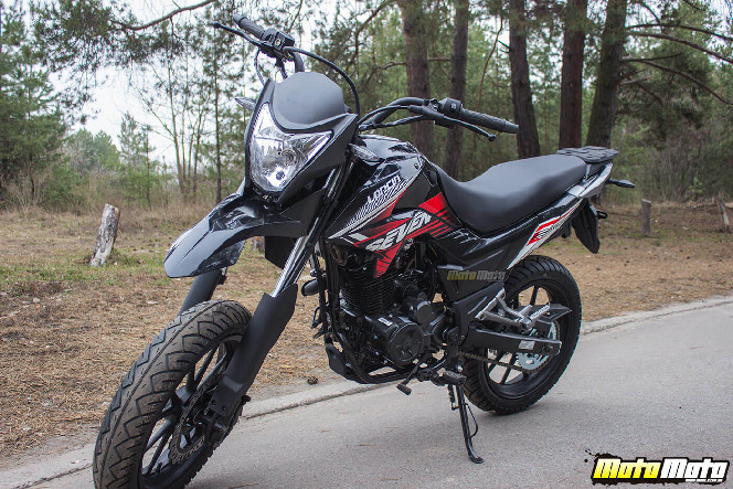 Loncin SM1 Seven - черно-красный
