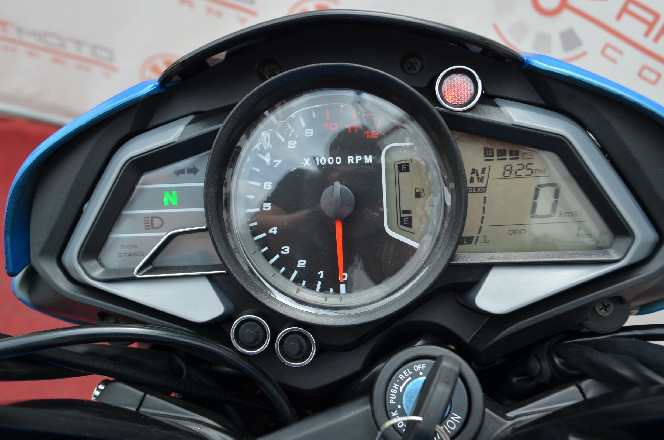 Bashan Pilot S 250 - красный