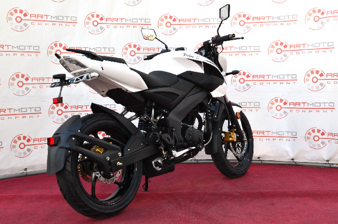 Bashan Pilot S 250 - белый