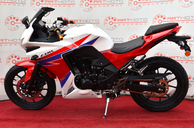 Bashan CBR 250 NEW - бело-красный