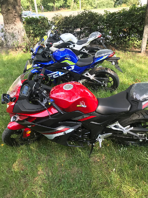 KV HT250 Sport (копия Suzuki)