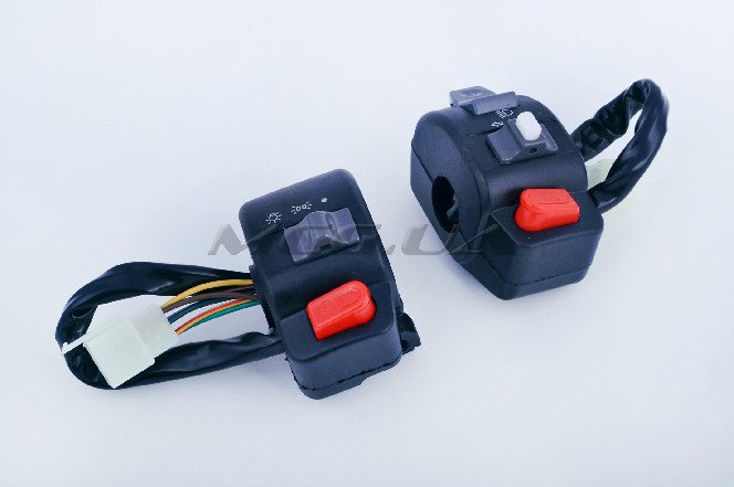 Блоки кнопок руля (пара) 4T GY6 50 (диск/диск) 