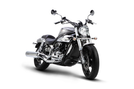 Hyosung GV650 EFi Aquila
