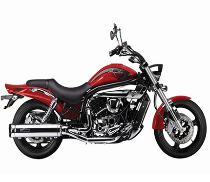 Hyosung GV650 EFi Aquila