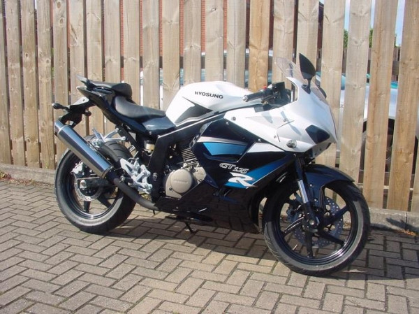 Hyosung GT250R EFi