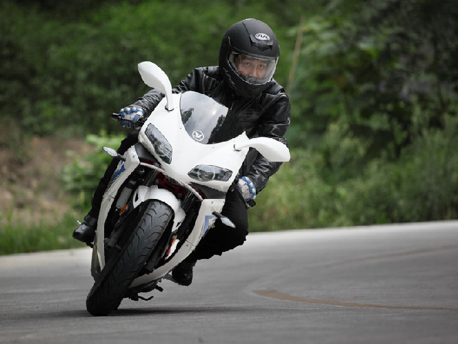 Zongshen ZS250GS-3A Белый