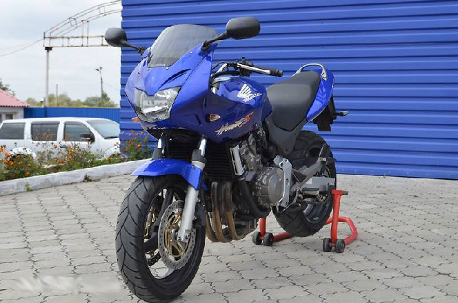 Honda HORNET S 600 2003