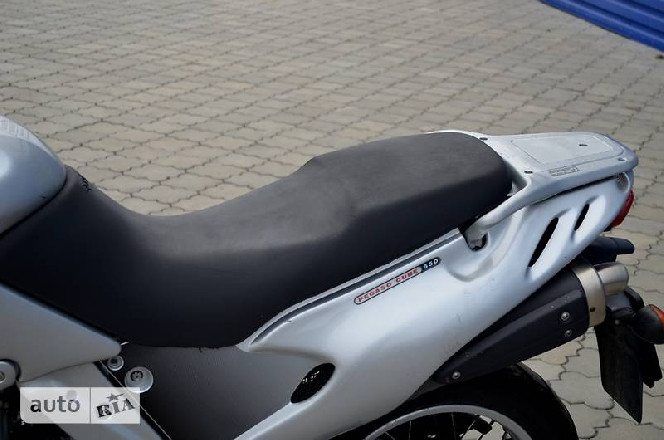 Aprilia Pegaso 1998