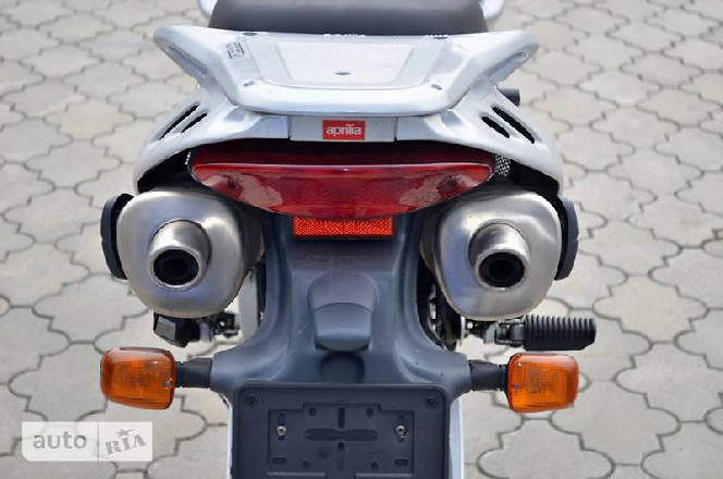 Aprilia Pegaso 1998