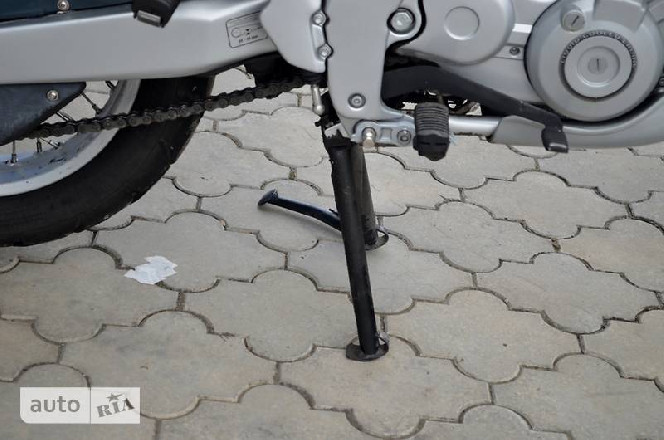 Aprilia Pegaso 1998