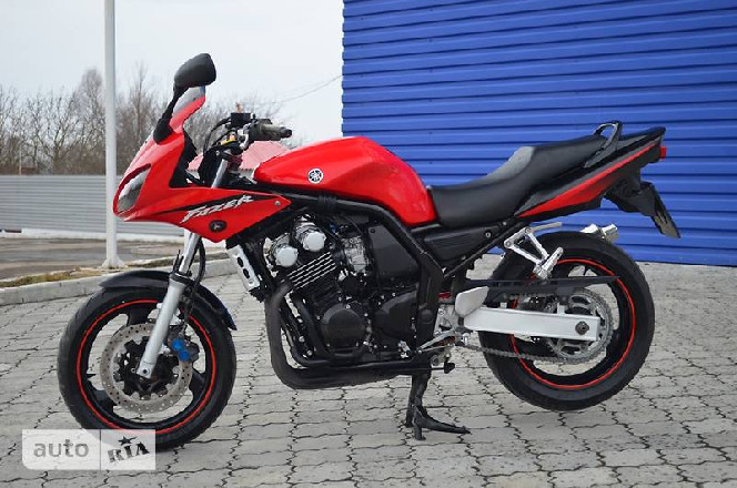 Yamaha FZ 2003
