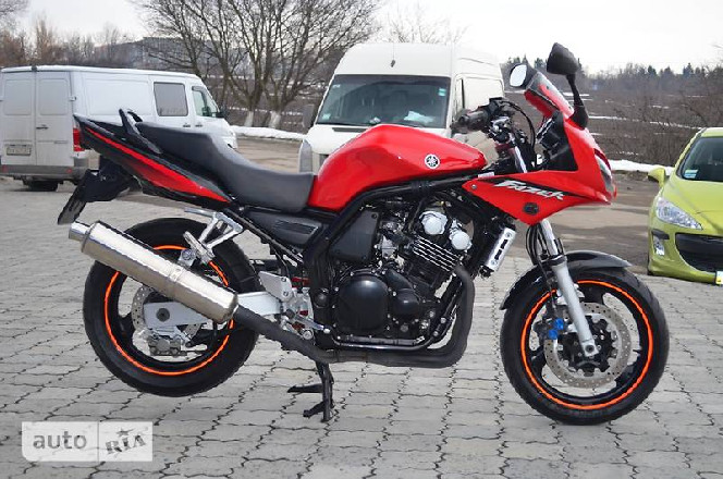 Yamaha FZ 2003