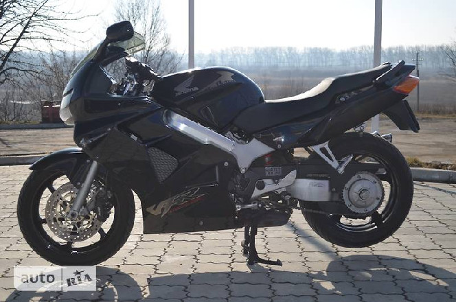 Honda VFR 2001