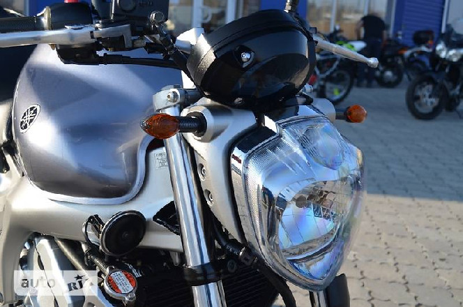 Yamaha Fazer 2005