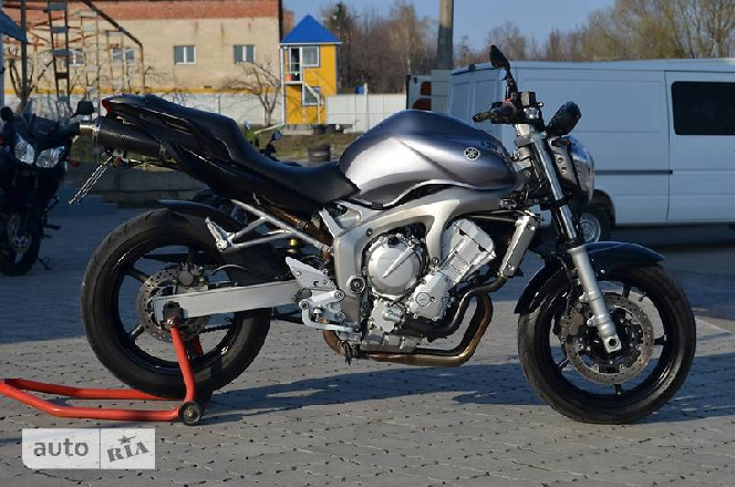Yamaha Fazer 2005