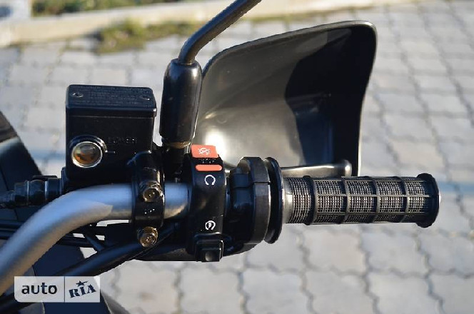 Honda Transalp 2005