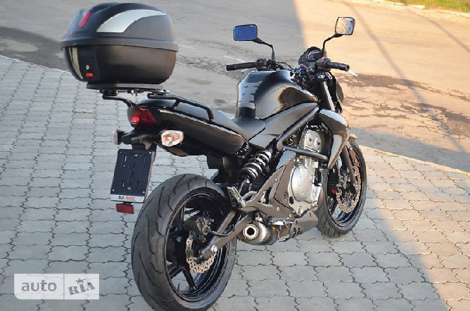 Kawasaki ER 2008