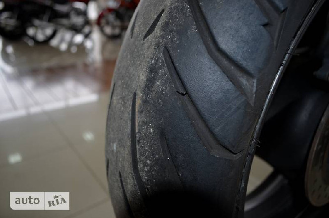 Honda HORNET 2000
