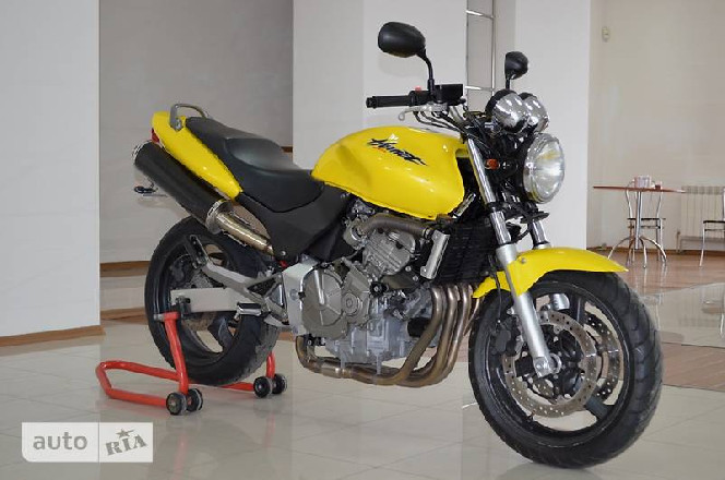 Honda HORNET 2000