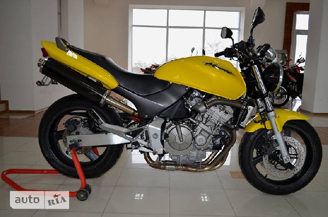 Honda HORNET 2000