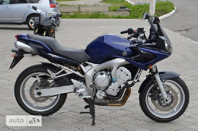 Yamaha Fazer 2004