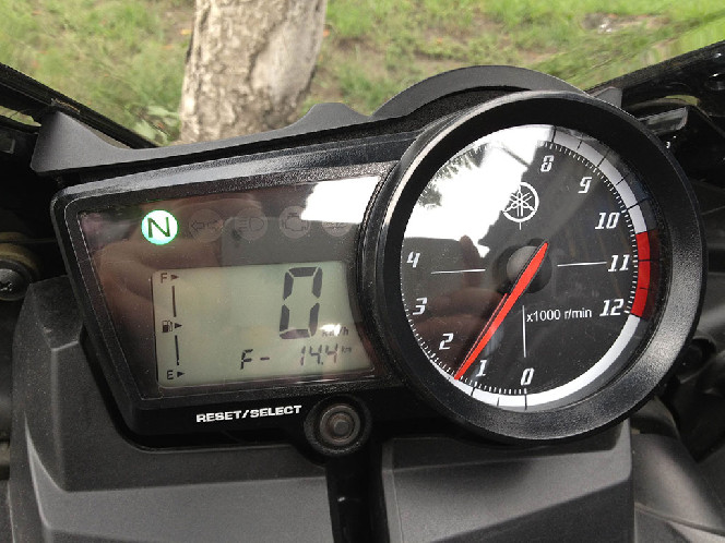 Yamaha YZF-R15 v2.0 150cc (2013)