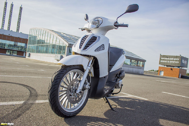 Tourer 200