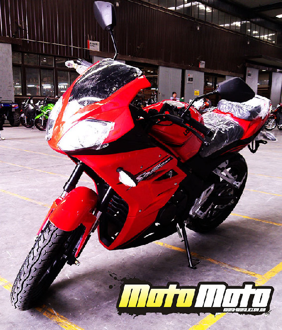 Loncin 200R Spitzer