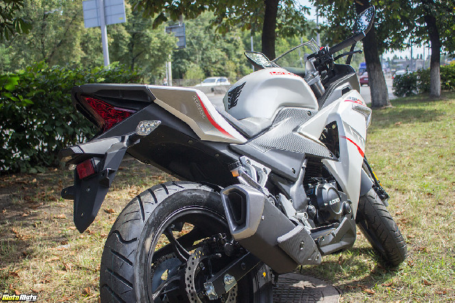 Loncin GP250 LX250GS-2 - белый