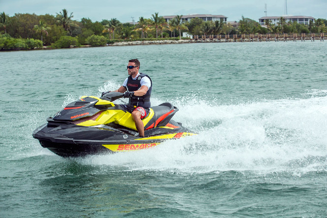 BRP Sea-Doo GTR STD 215
