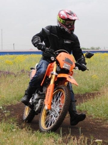 SkyMoto Matador II 200