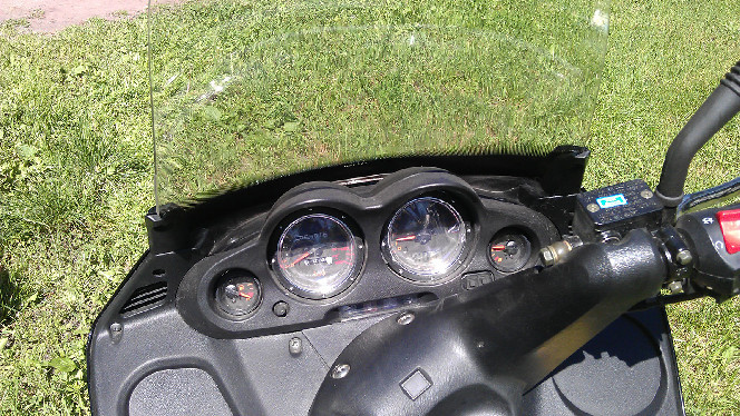 Viper TORNADO 150