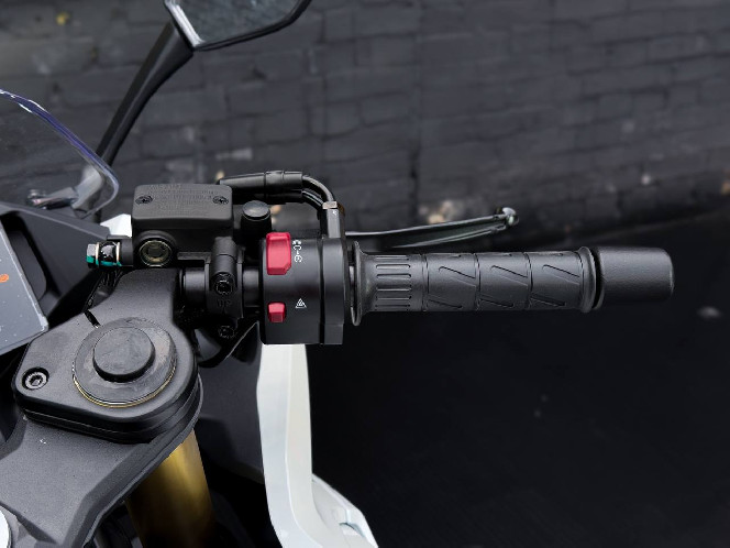 Мотоцикл CFMOTO 250SR