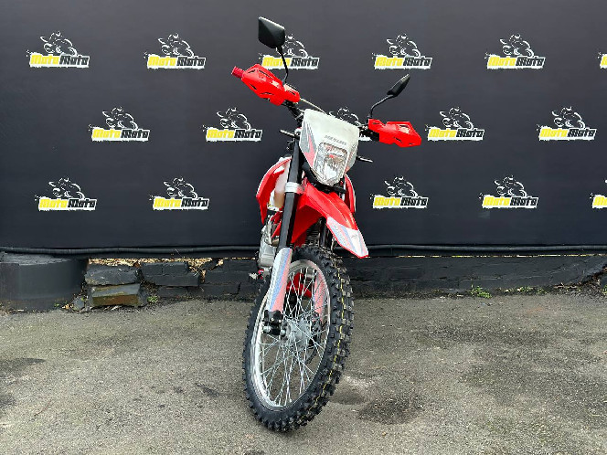 Мотоцикл BSE S2 ENDURO 250