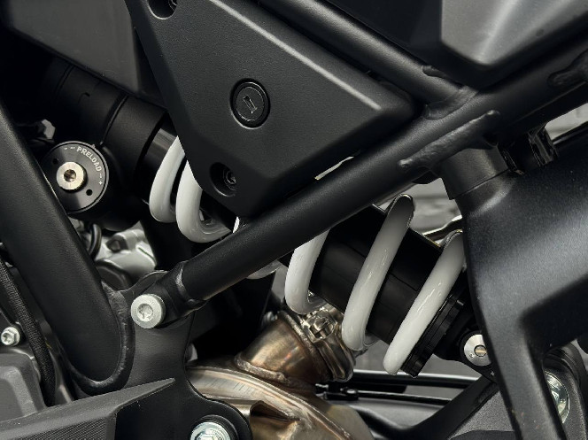 Мотоцикл CFMOTO 800MT-X