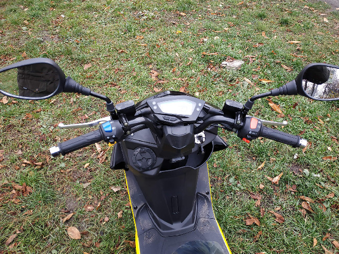 KV HT150-15 Aerox черно-желтый