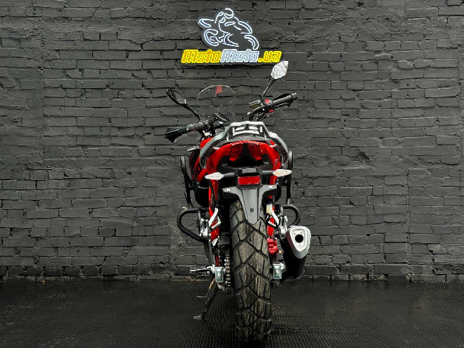 Мотоцикл SPARK SP300T-3