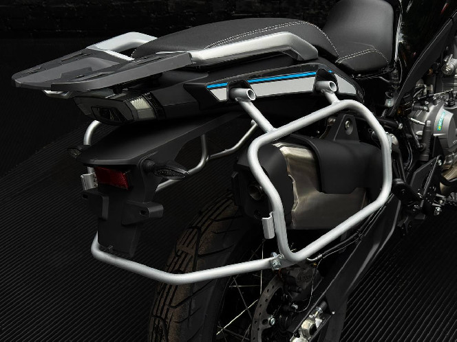 Мотоцикл CFMOTO 800MT SPORT