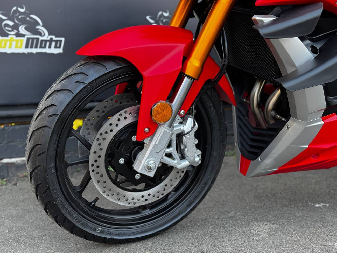 Мотоцикл RIDER Dukati V4 400
