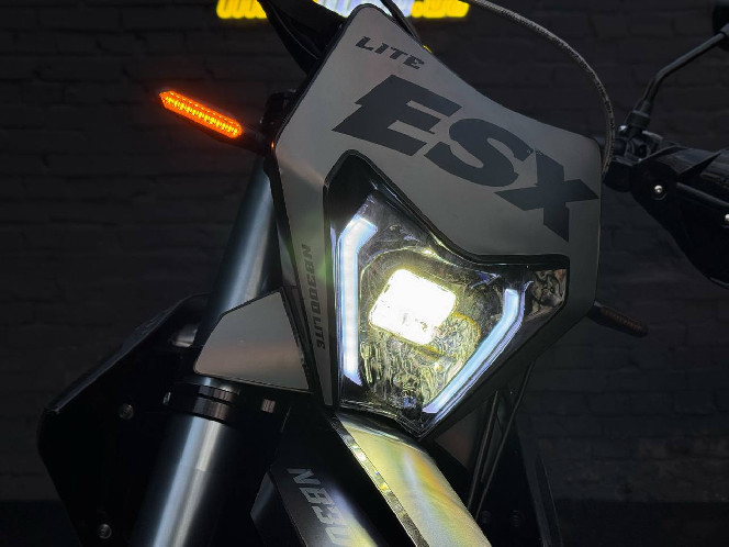 Мотоцикл ESX NB300 Lite II