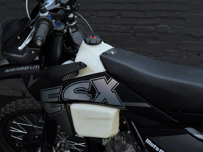 Мотоцикл ESX NB300 Lite II