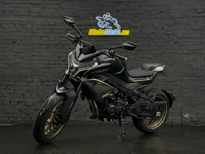 Мотоцикл CFMOTO 800NK Advanced