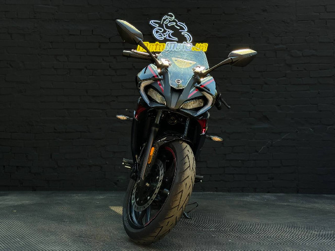 Мотоцикл CFMOTO 250SR LITE