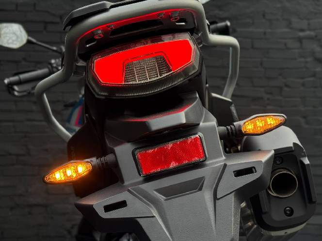 Мотоцикл CFMOTO 800MT-X