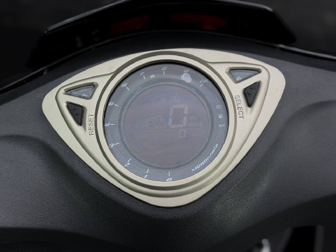 Скутер SPARK SP125S-15N