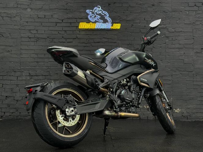 Мотоцикл CFMOTO 800NK Advanced
