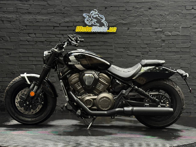 Мотоцикл BENDA Rock 707
