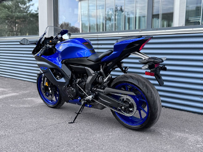 Мотоцикл YAMAHA R7 2023 рік, б/у (7189 км)
